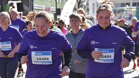 TV ØST løbet 2016 - to kvinder i løb