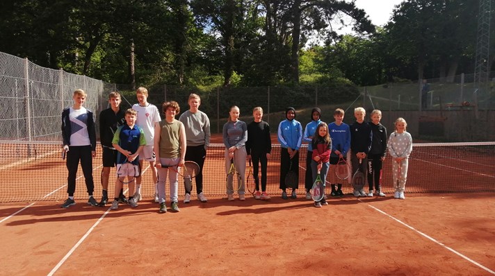 Skolesamarbejde lokker nye spillere til Ebeltoft Tennisklub.jpg