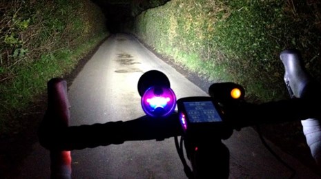 night-ride-cykling-lys-cykel-dgi.jpg